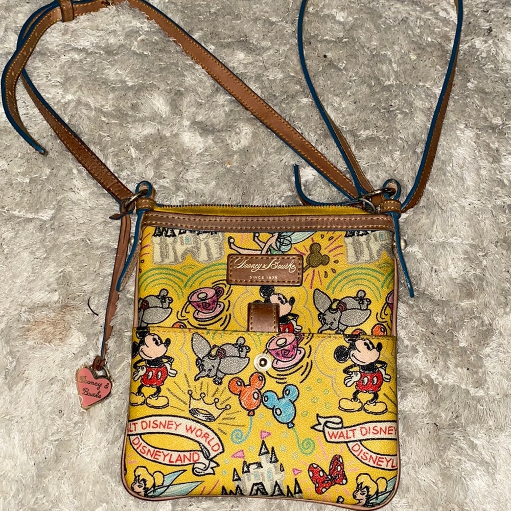 Doney and Bourke Walt Disney World, Crossbody purse
